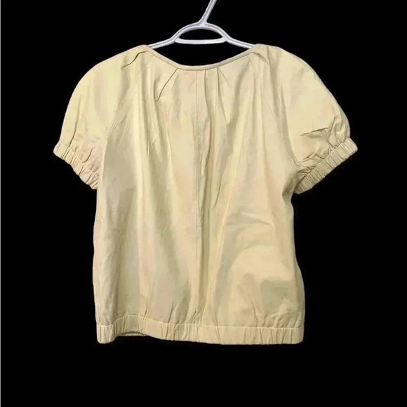 Cynthia  Steffe lined lambskin jacket w short, puffy sleeves, two front pockets - Picture 3 of 5